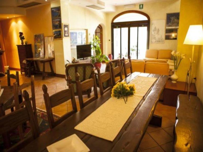 Hotel Piccada Palau Buitenkant foto