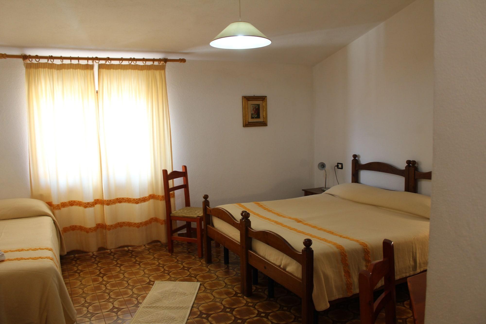 Hotel Piccada Palau Buitenkant foto